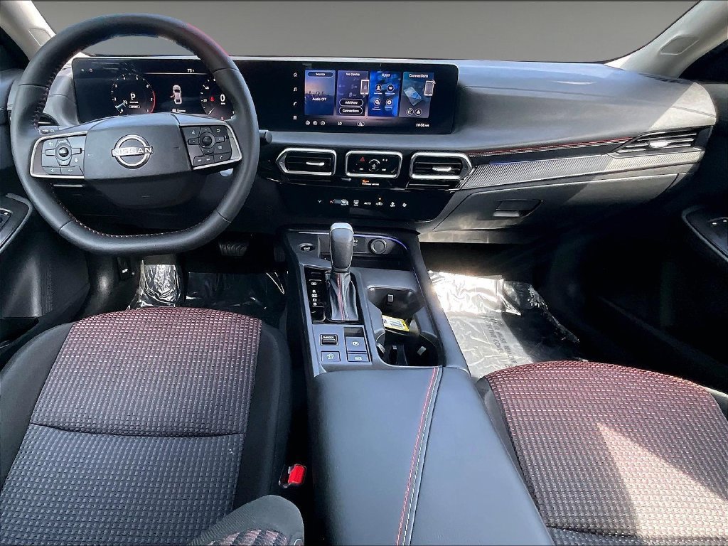 Used 2026 Nissan Sentra SR w/ Floor Mat Package FWD image 21
