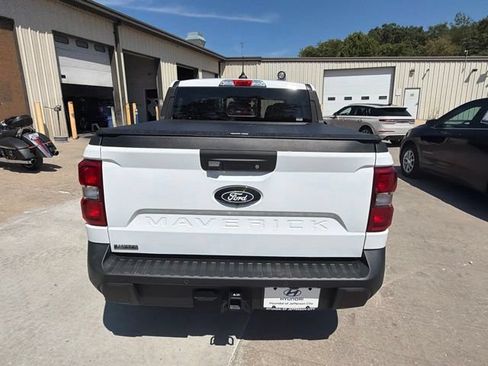 Used 2026 Ford Maverick Lariat w/ 4K Tow Package AWD/4WD image 4