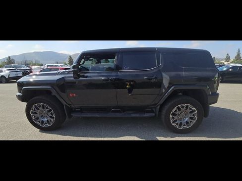 Used 2024 GMC Hummer EV 3X w/ LPO, Sport Package AWD/4WD image 10