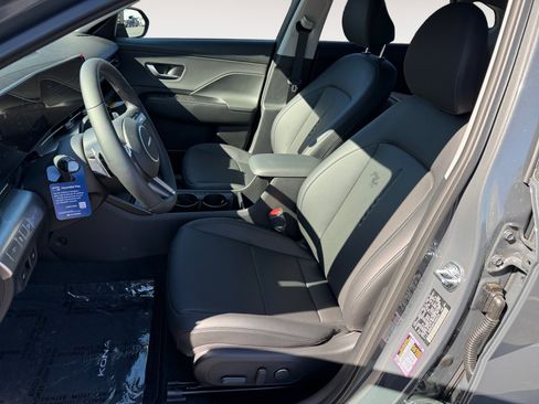 New 2026 Hyundai Kona Limited FWD image 10