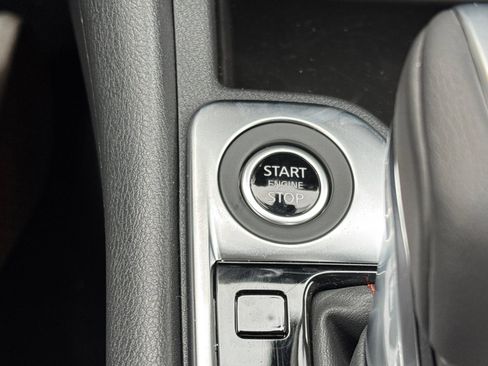 New 2025 Nissan Sentra SR w/ Trunk Package image 18