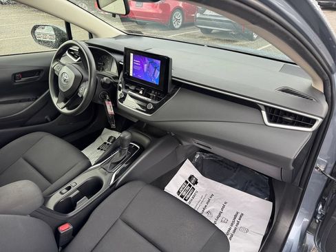 Used 2023 Toyota Corolla LE FWD image 16