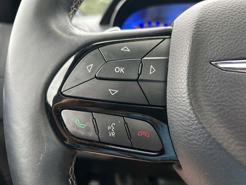 Used 2017 Chrysler 300 S w/ 300S Premium Group image 27