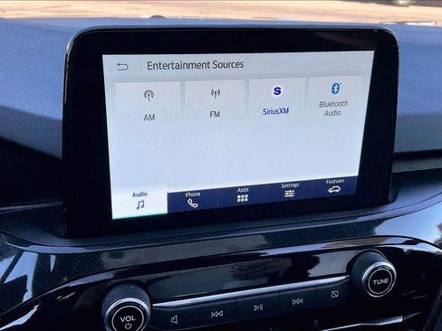 Used 2025 Ford Escape ST-Line image 27