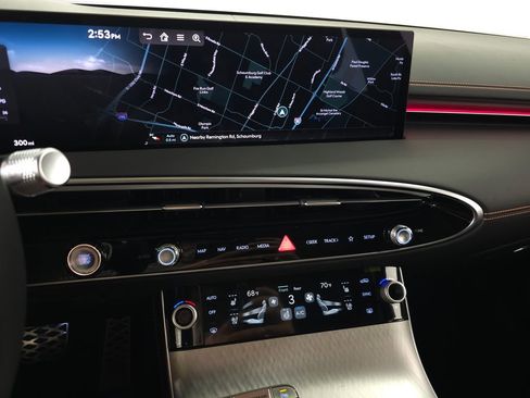 New 2026 Genesis GV70 2.5T Sport Prestige AWD/4WD image 18