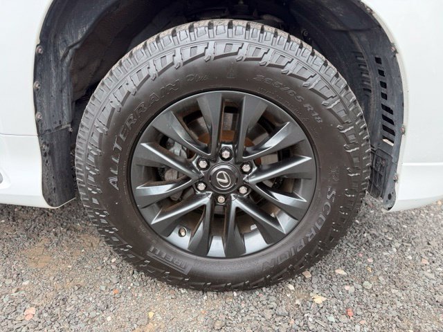 Used 2021 Lexus GX 460 Premium w/ Premium Package AWD/4WD image 9