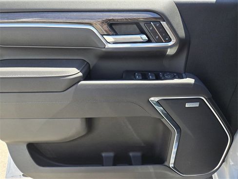 New 2025 Chevrolet Silverado 2500 LTZ w/ LTZ Plus Package image 10