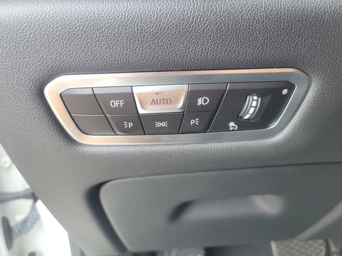 Used 2023 BMW X5 xDrive40i image 25