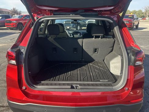 Used 2024 Chevrolet Equinox LT w/ LPO, Floor Liner Package image 11