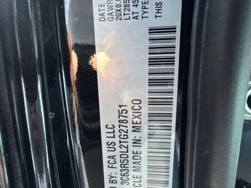 New 2026 RAM 2500 Big Horn AWD/4WD image 47