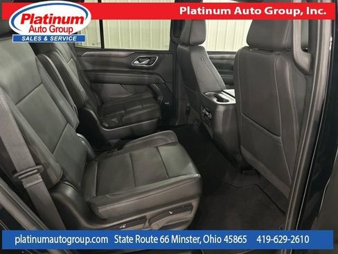 Used 2022 Chevrolet Tahoe LT w/ Luxury Package AWD/4WD image 32
