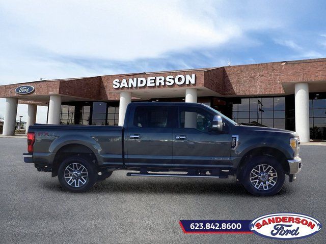 Used 2017 Ford F250 Lariat w/ Lariat Ultimate Package AWD/4WD image 2