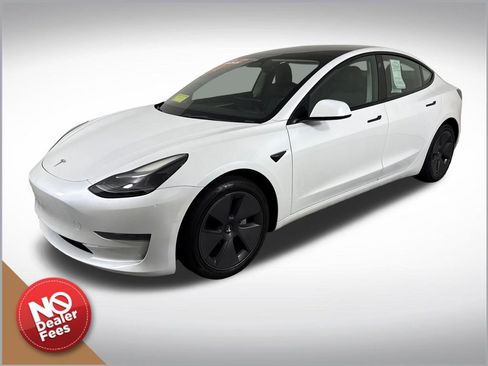 Used 2023 Tesla Model 3 Standard Range RWD image 7
