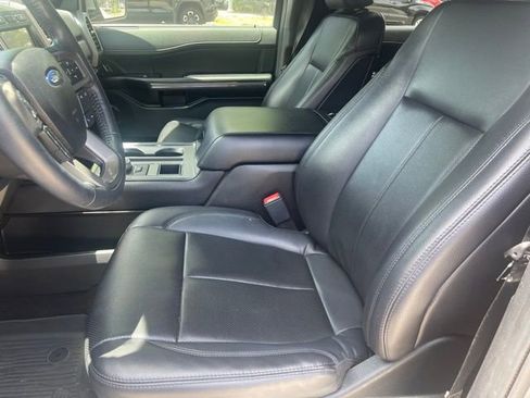 Used 2021 Ford Expedition XLT RWD image 8