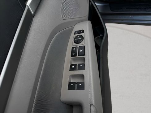 Used 2018 Hyundai Elantra SEL image 16