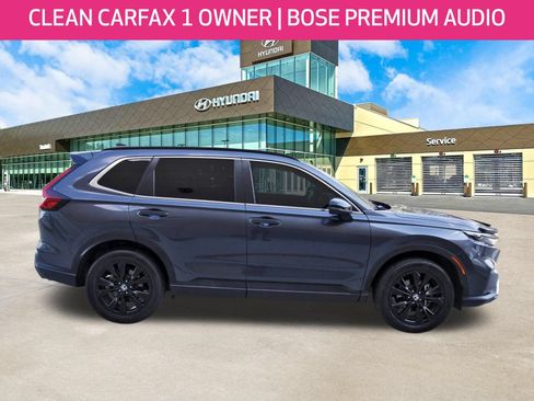 Used 2023 Honda CR-V Sport Touring image 4