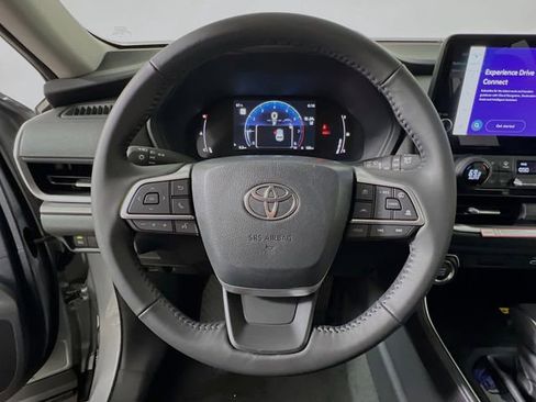 New 2026 Toyota Grand Highlander XLE image 15