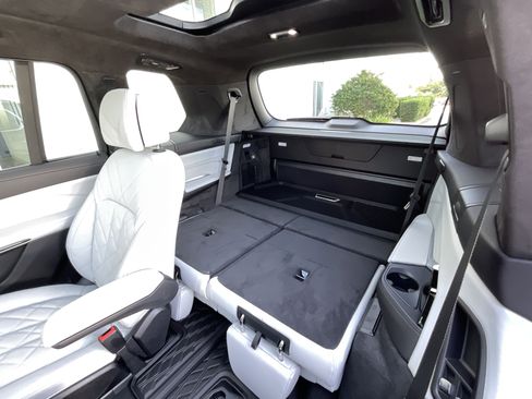 New 2026 BMW X7 xDrive40i w/ Premium Package image 29