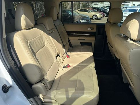 Used 2017 Ford Flex Limited image 39