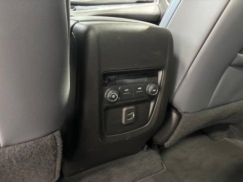 Used 2023 Buick Enclave Essence w/ Experience Buick Package AWD/4WD image 44