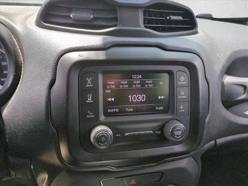 Used 2018 Jeep Renegade Sport w/ Power & Air Group FWD image 13