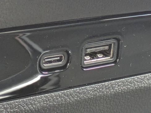 New 2026 Buick Enclave Sport Touring w/ Power Package FWD image 24