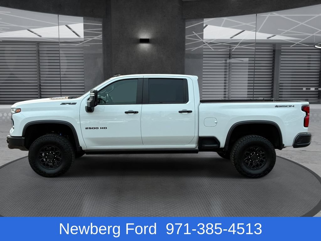 Used 2024 Chevrolet Silverado 2500 ZR2 w/ ZR2 Bison Edition AWD/4WD image 8