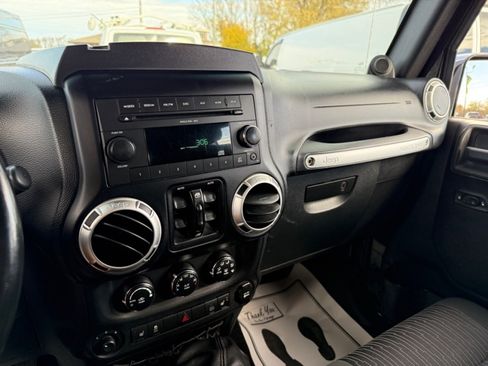 Used 2011 Jeep Wrangler Unlimited Sahara w/ Mopar Chrome Edition Group AWD/4WD image 13