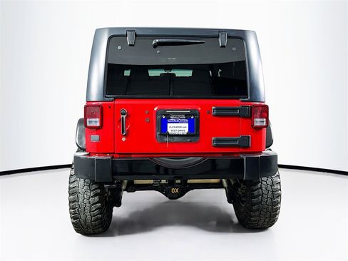 Used 2018 Jeep Wrangler Sport image 15