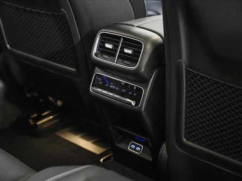 New 2026 Mercedes-Benz GLE 450 4MATIC image 19