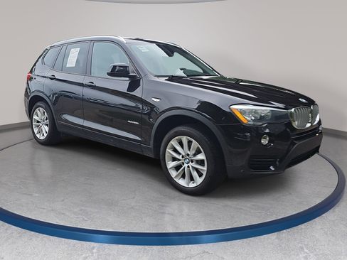 Used 2017 BMW X3 xDrive28i AWD/4WD image 3