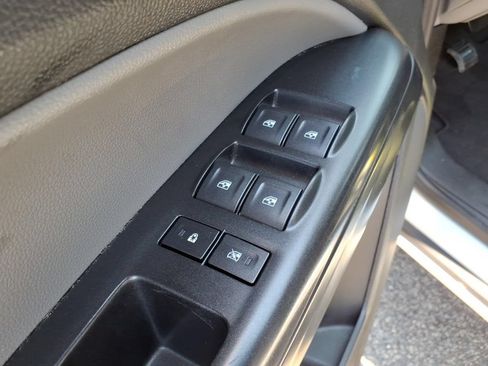 Used 2021 GMC Canyon Elevation Standard w/ Convenience Package RWD image 7