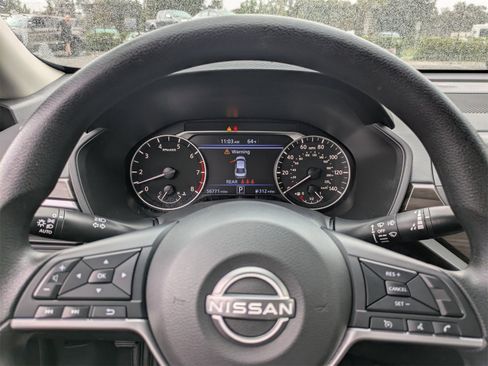 Used 2023 Nissan Altima 2.5 SV image 28