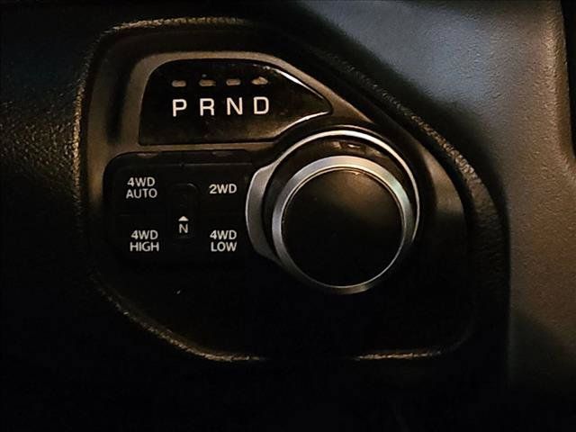 Used 2019 RAM 1500 Big Horn AWD/4WD image 12