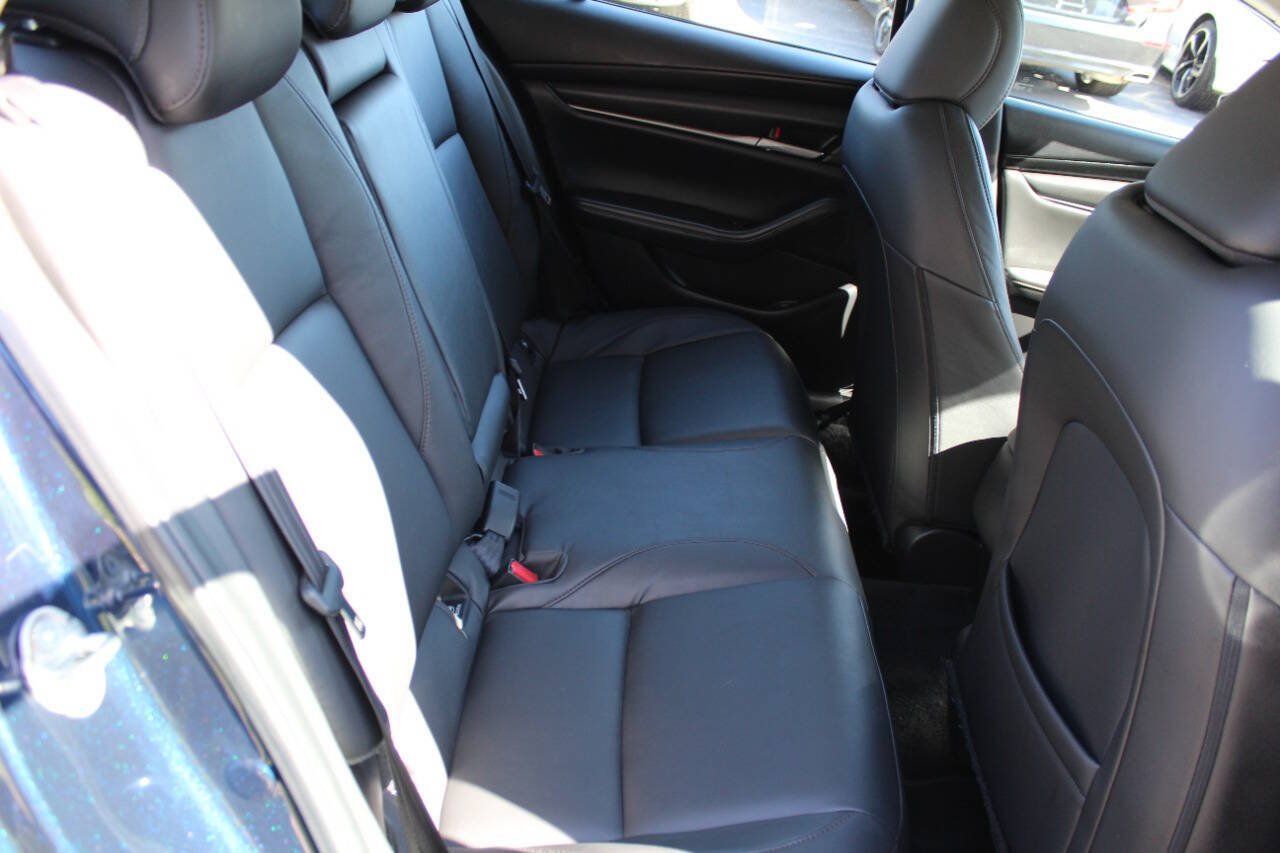Used 2020 MAZDA MAZDA3 Sedan w/ Select Package FWD image 18