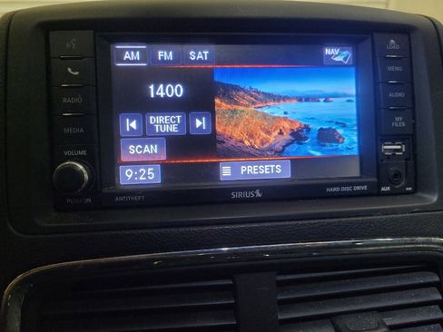 Used 2019 Dodge Grand Caravan GT FWD image 25