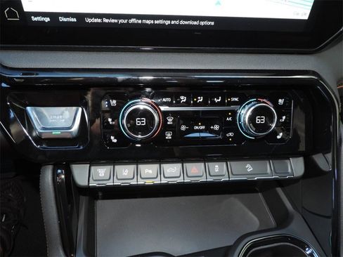 New 2026 GMC Sierra 2500 AT4 w/ AT4 Premium Plus Package image 23