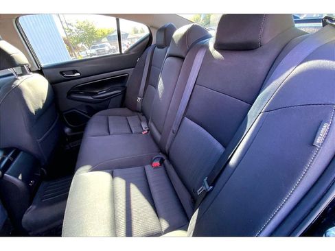 Used 2021 Nissan Altima 2.5 SV FWD image 26