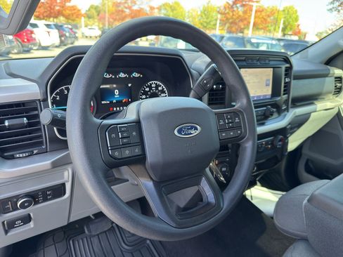 Used 2021 Ford F150 XLT image 37