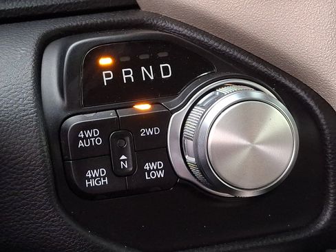 Used 2022 RAM 1500 Laramie image 16