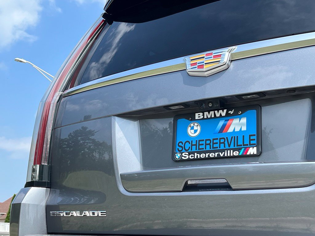 Used 2018 Cadillac Escalade Luxury w/ LPO, Radiant Package AWD/4WD image 14