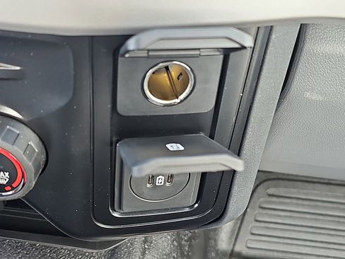 New 2026 Ford F550 4x4 Regular Cab Super Duty image 24