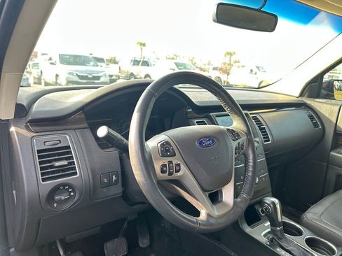 Used 2018 Ford Flex SEL w/ Equipment Group 202A image 8