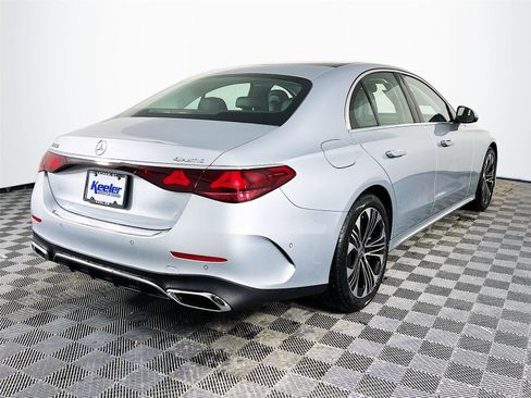 New 2026 Mercedes-Benz E 450 4MATIC Sedan image 6