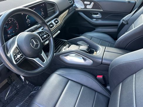 Used 2020 Mercedes-Benz GLE 350 4MATIC image 4