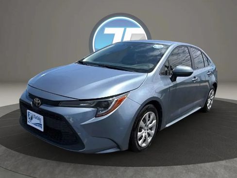Used 2021 Toyota Corolla LE FWD image 19