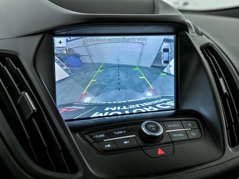 Used 2019 Ford Escape SE image 26