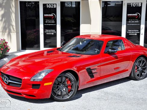 Used 2013 Mercedes-Benz SLS AMG GT Coupe image 38