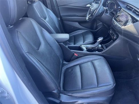 Used 2021 Buick Encore GX Essence w/ Experience Buick Package image 24