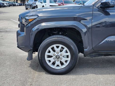 Used 2026 Toyota Tacoma SR5 RWD image 8